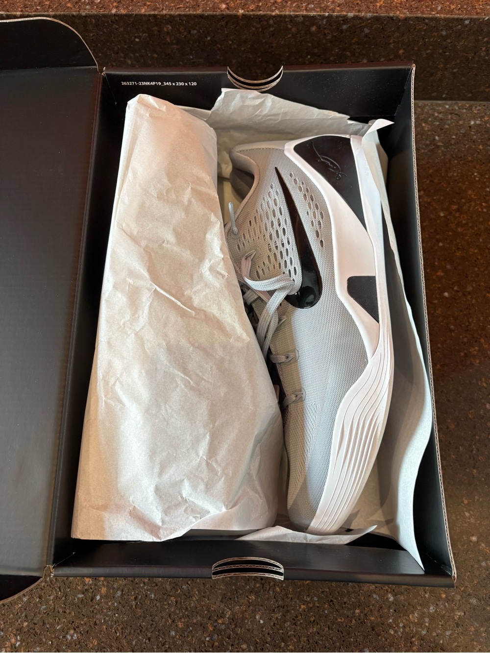 Nike Kobe IX Men’s Basketball Shoes Grey/White/Black